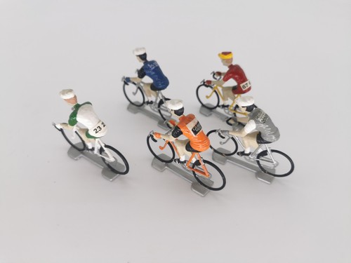 Cofalu cinq cyclistes 67 - cofalu, n°23-67