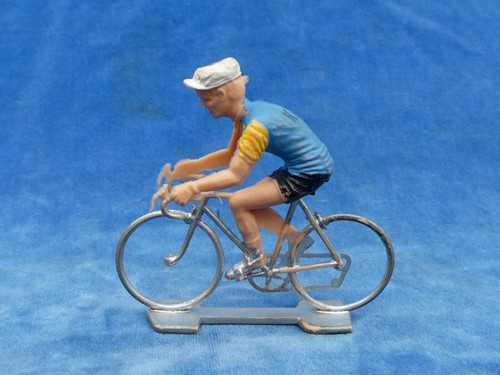 Sympa nice cycliste rider - !,