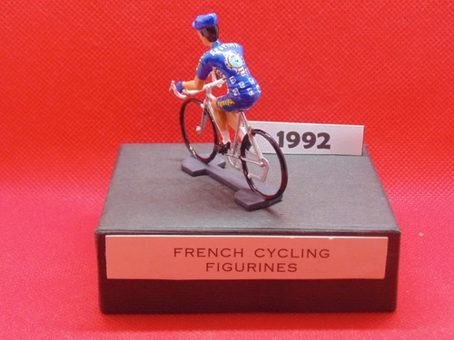 Figurine cycliste format - -,