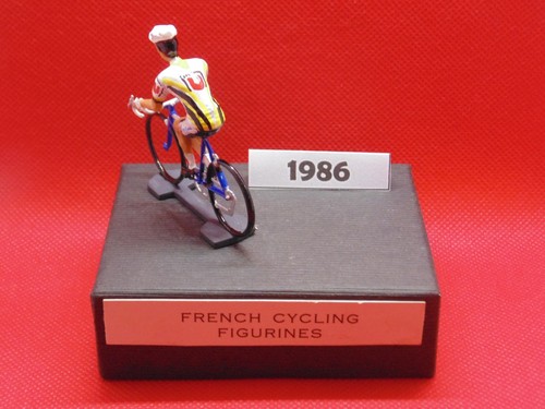 Figurine cycliste format - -,
